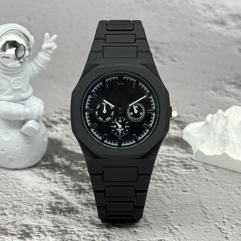 Famous Brand Fake Three-Eyed D - Smartwatch Watches For Men Brands 评论和价格